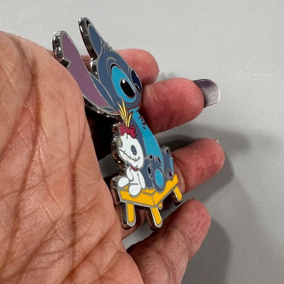 Disney Stitch Scrump Bench Trading Pin Stool Jewelry Brooch Accessories Badge - Picture 6 of 8